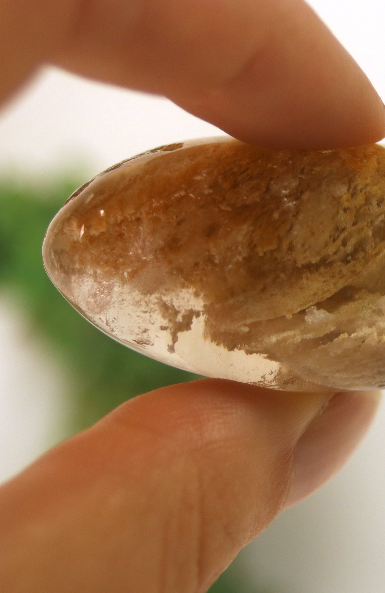 Lodalite Quartz Lens